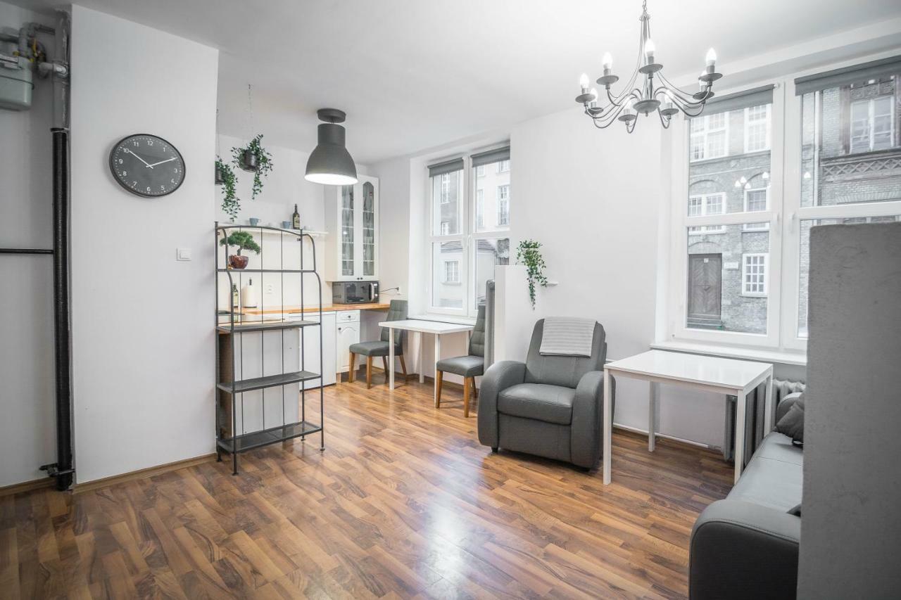 Piano Old Town Ogarna Apartment Gdańsk Exterior foto
